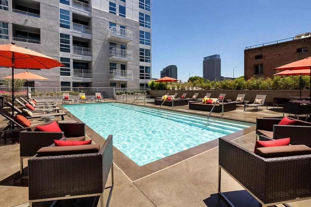 June Specials- Suite Spot Dtla- Free Parking For One Car! Los Angeles Exterior foto